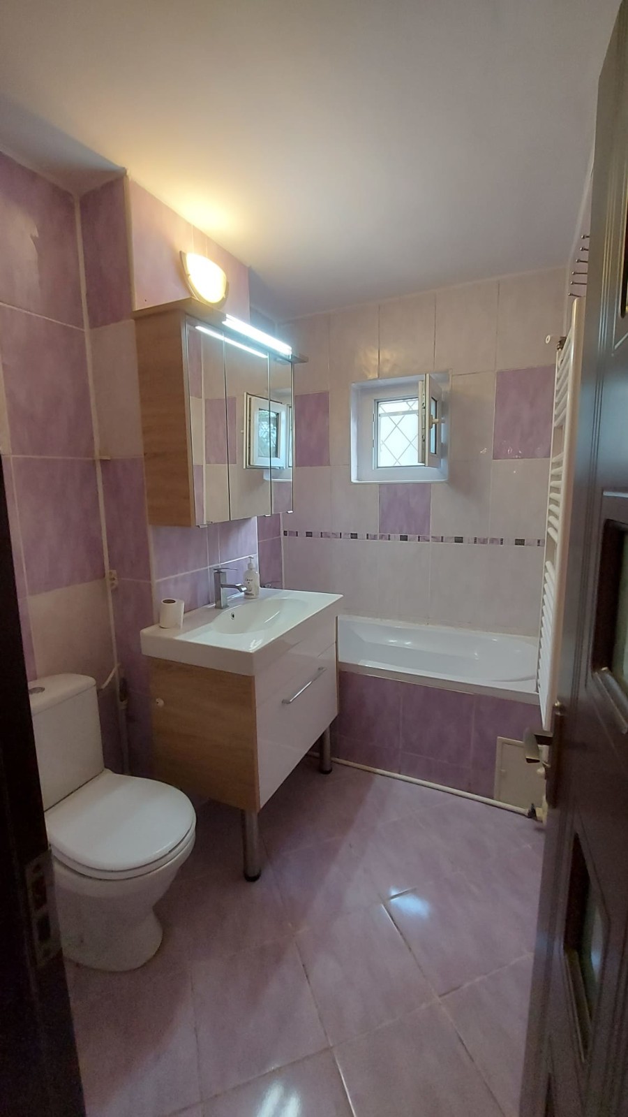 Apartament stradal Sid-Vest